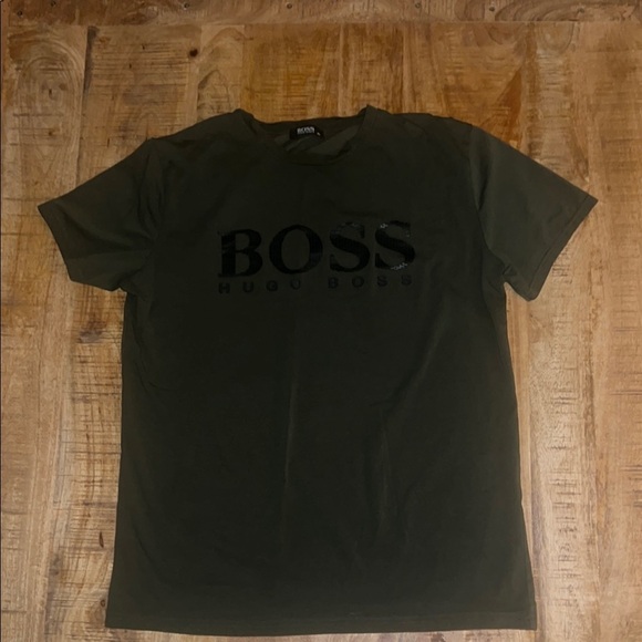Hugo Boss Green Short Sleeve Tee - Picture 1 of 4